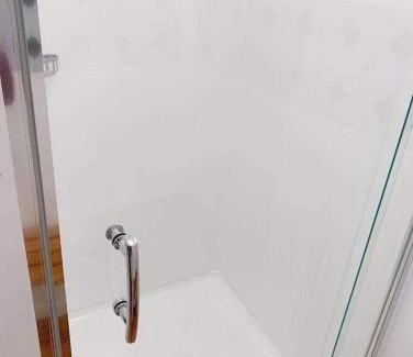 Parakai Hotel | Mineral Park Motel