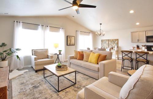 Meridian House | Mineral Soak Rockers Fire Pit Game Room Fun