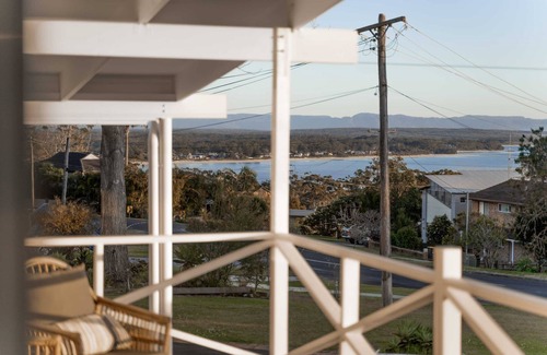 Vincentia House | 'Minerva Cottage Jervis Bay'- Cosy Couples Retreat