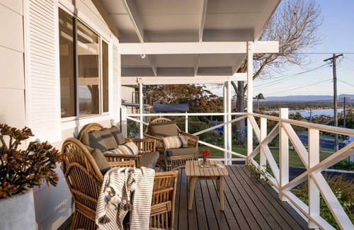 Vincentia House | 'Minerva Cottage Jervis Bay'- Cosy Couples Retreat