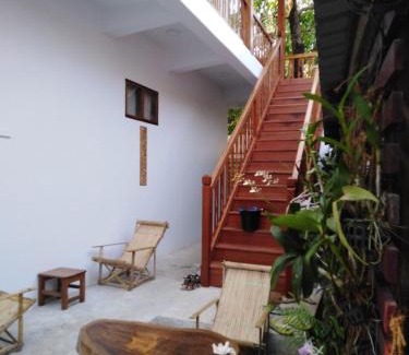 Ngapali House | Mingalarpar Ngapali Guest House