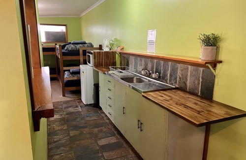 Nowa Nowa RV Rental | Mingling Waters