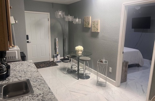 Spring Hill Apartment | Mini Apartamento Encantador