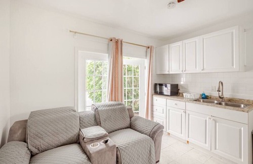 Florida Ridge Apartment | mini apartment getaway