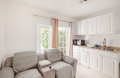 Florida Ridge Apartment | mini apartment