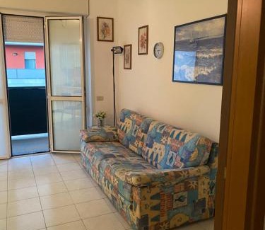 Dalmine Apartment | Mini appartamento blu