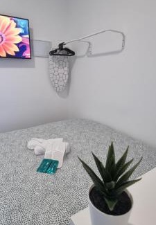 San Jeronimo Apartment | Mini Estudio JACUZZI DOBLE SEVILLA "POLIGONO INDUSTRIAL"