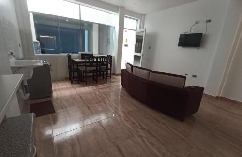 Pisco Apartment | Mini Hostal Cardos