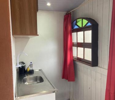 Alto Ribeirao Leste Ski Chalet | Mini Loft A no Ribeirão da Ilha