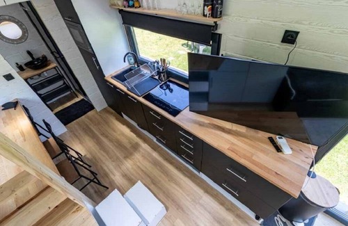 Pontault-Combault House | Mini Maison Tiny House 6 Pers sur Jardin de 3800m2 Avec Jacuzzi