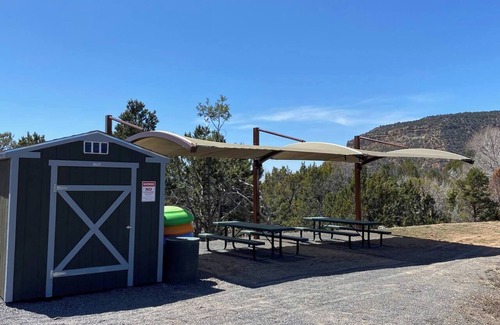 Collbran RV Rental | Mini-Retreat - Camping Teepee