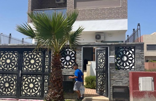 Lamharza Essahel House | Mini Villa Les Perles De Sidi Rahal direct access to the beach with AC, WiFi