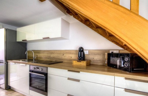 Pineto Condo | Mini Villa les Pieds Dans Leau