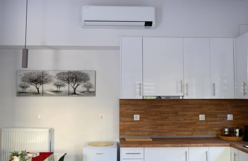 Trikala Apartment | Minimal Condo Trikala town