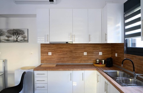 Trikala Apartment | Minimal Condo Trikala town