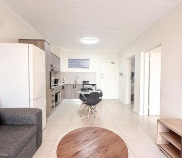 Greater Johannesburg Metropolitan Area Apartment | Minimalist Dream Stay