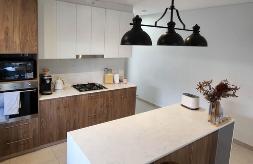 Berrimah House | Minimalistic Modern House- in a new and Safe Estate in NT