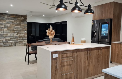 Berrimah House | Minimalistic Modern House- in a new and Safe Estate in NT