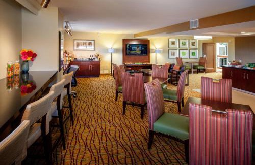 Brooklyn Park Hotel | Minneapolis Marriott Hotel & Conference Center
