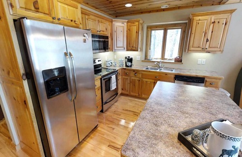 Litchfield Cabin | MINNeSTAY* Lakefront Hideaway