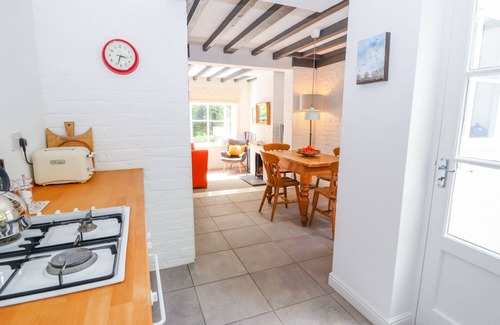 Malpas Cottage | Minnow Cottage