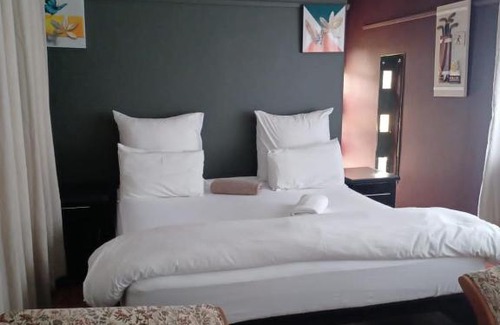 Scottsville House | Mino Guest House