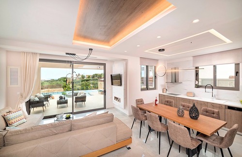 Filaki Villa | Minoas Grand Villas | 3 Heated Pools| 28 guests