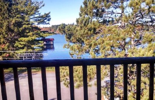 Minocqua House | MINOCQUA HOME 3 BEDROOM 2 BATH, WITH DOCK ON LAKE MINOCQUA
