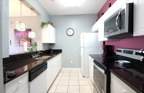 Windsor Palms Apartment | Mins to Disney/Gated Resort/New Lv Rm Furniture