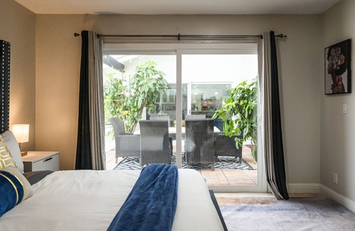 Fullerton House | Mins to Disney! Luxury 4BD - Pool & Arcade