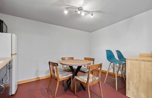 Santa Rita Park House | Mins to Downtown and the Gem Show! - Cafè Casita