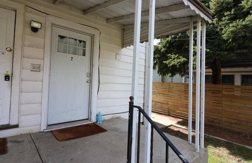 Windsor Park Apartment | Mins to mass Ave -Workspace, Smart TV & AC