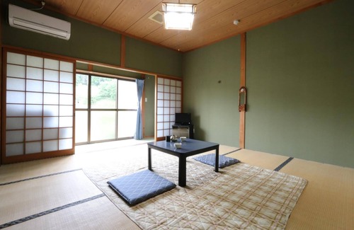 Taketa House | Minshuku Shiroyama