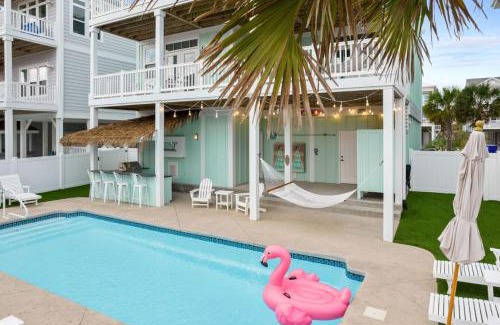 Ocean Isle Beach House | Mint Condition - Free Golf Cart