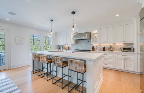 Water Mill House | Mint condition Water Mill South of the Highway with Mecox Bay access