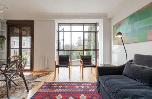 Jeronimos Apartment | Minty Stay 1BD -El Retiro