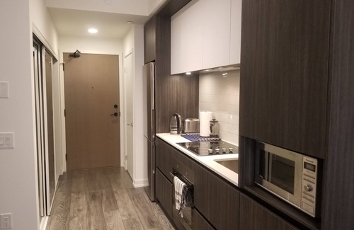 Riverside Condo | Minutes away from Eaton Centre, Distillery District and St Lawrence Market!