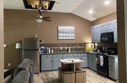 Gonzales House | Minutes away from Historic Downtown; Charming 3 bedroom Home