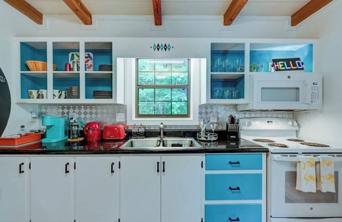 Blue Ridge House | Minutes→Downtown🎵KingnSuite🎵Dogs Welcome🎵EVnCharger