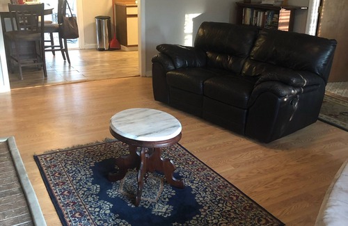 Pooler House | Minutes from Airport & Gulfstream