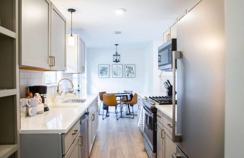 Dawson House | Minutes from Downtown! Great Remote Workspace!