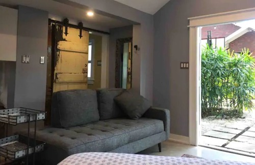 Riverside Heights House | Minutes from downtown Tampa Riverwalk