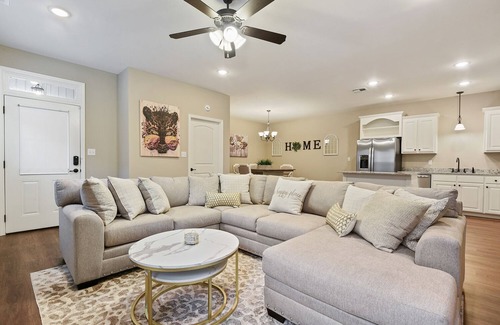 Brusly House | Minutes from LSU, SU, & Downtown Baton Rouge!