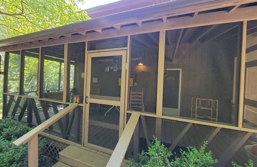 Mammoth Cave Cabin | Minutes from Mammoth Cave and Nolin Lake!