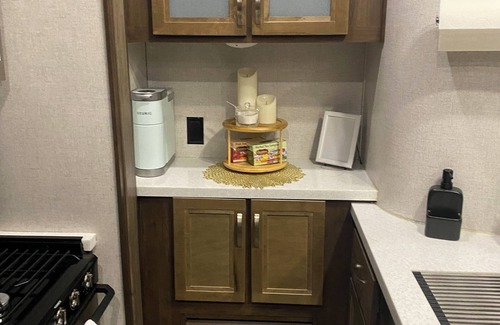 Trailer Estates House | Minutes from Siesta Key Beach, Nathan Benderson Park Pool, WiFi, & Resort Amen
