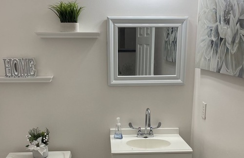 Union City House | Minutes from the Airport & Downtown