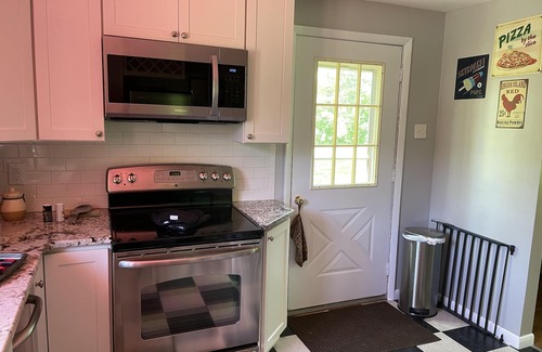 West Valley House | Minutes from the heart of Ellicottville! Beautiful 4 bedroom, sleeps 10.