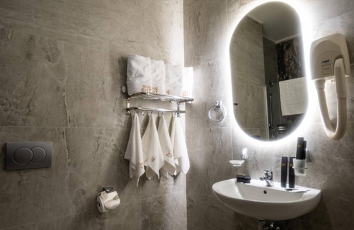Vojvodina Hotel | Mio City Hotel