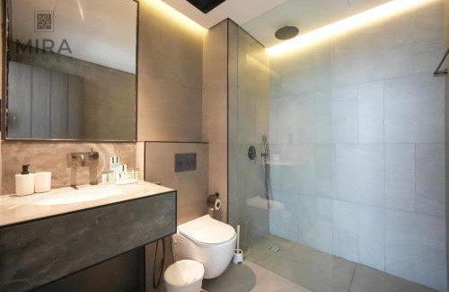 Jadaf Apartment | Mira Holiday Homes - Fully furnished 1 bedroom with balcony