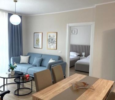 Shengjin Apartment | Mira Mare Family Apartment